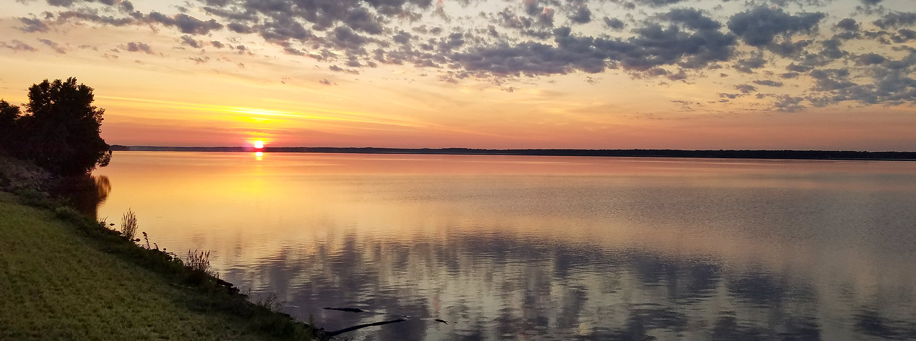 Central Wilake Lake Acreages.